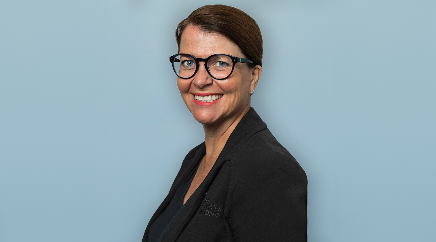 Portrait of Jennifer Thomas